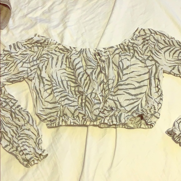 Off the shoulder tropical crop top - Picture 1 of 1